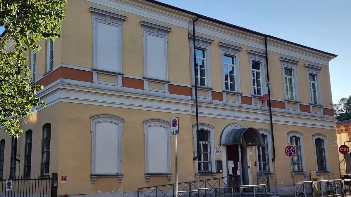 Facciata di una scuola elementare
